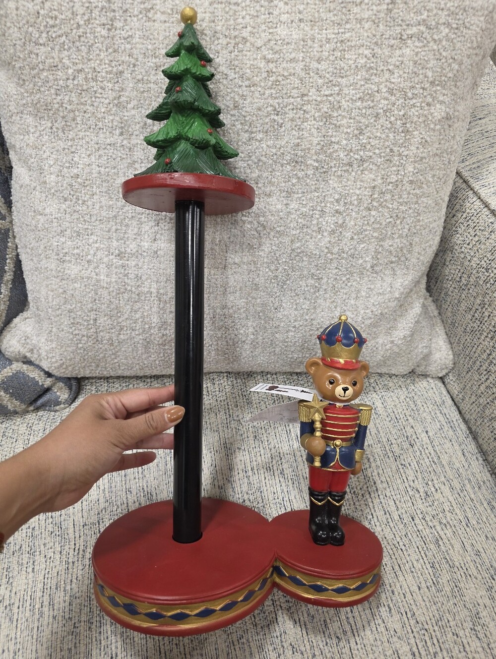 Holiday Nutcracker Bear Tree Stand -pepper Towel Holder